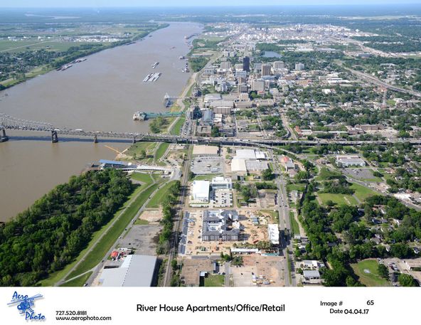 River House: 1480 Nicholson Drive, Baton Rouge, LA 70802